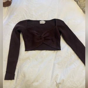 Verge girl brown sweater crop top